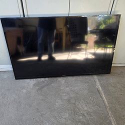 65 inch TV Westinghouse