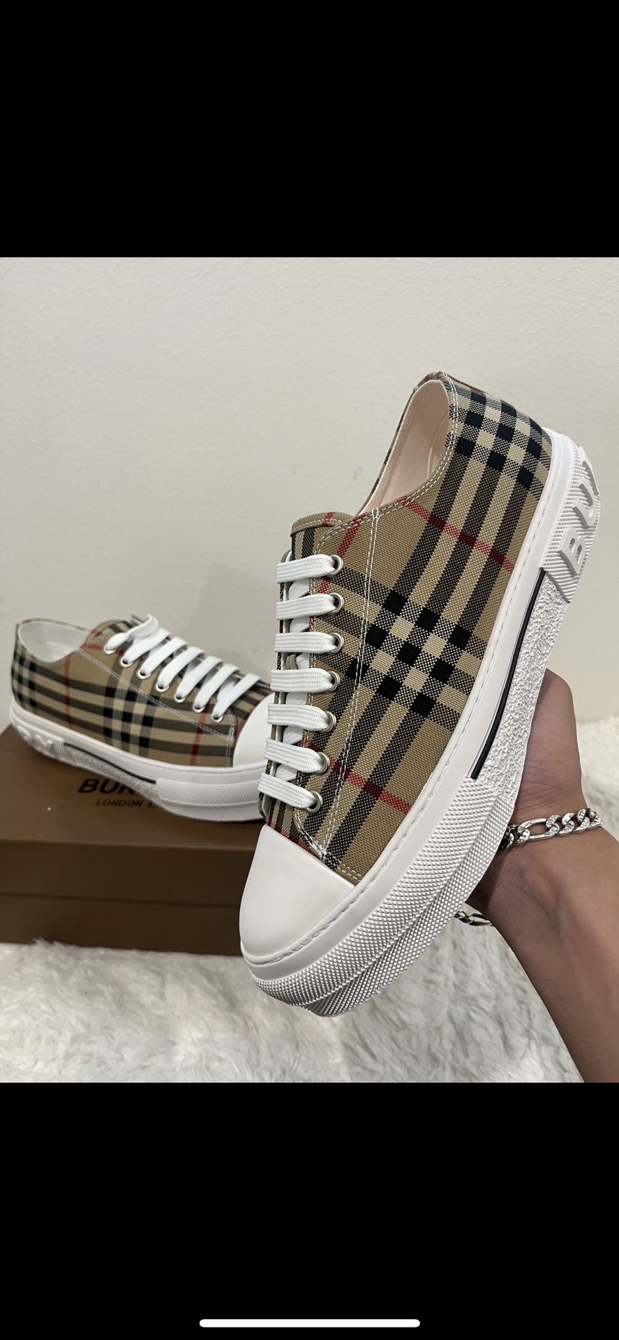 Burberry Shoes