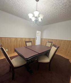 Dinning Table 4 Or 6 Cair