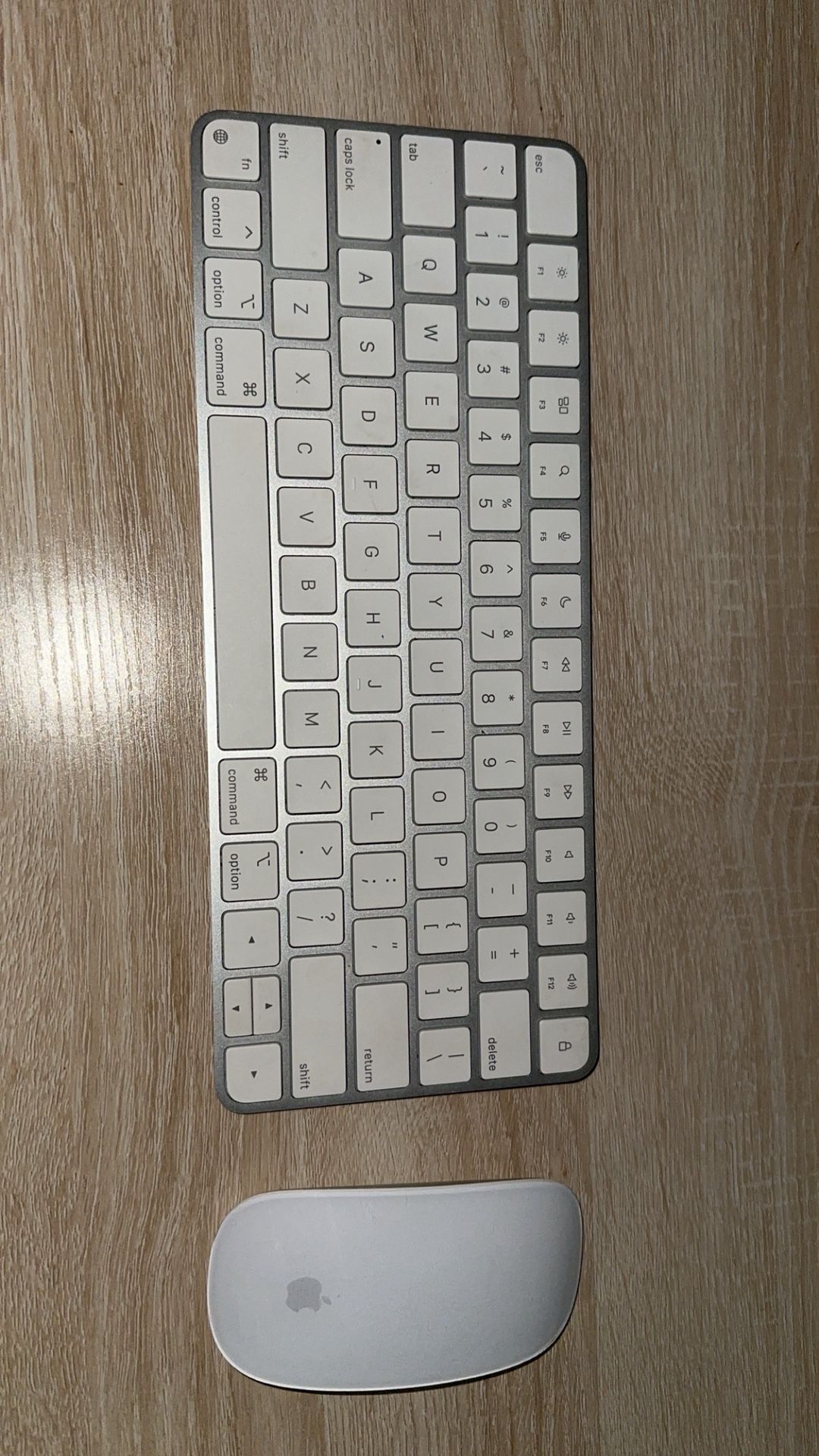 Apple Keyboard And Mouse 