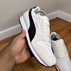 Puma “St Miler” Size 9M/ 10.5W