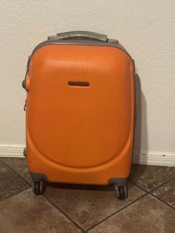 Kids travel size suitcase