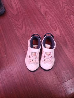 Kids Shoes Size 9c