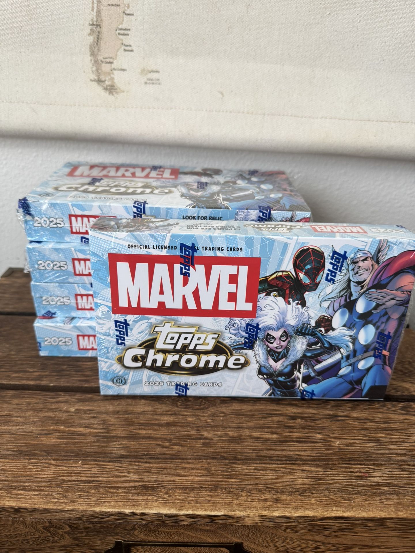 Topps Chrome Marvel hobby Boxes