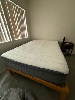 Queen Mattress with Wood Platform Bed Frame