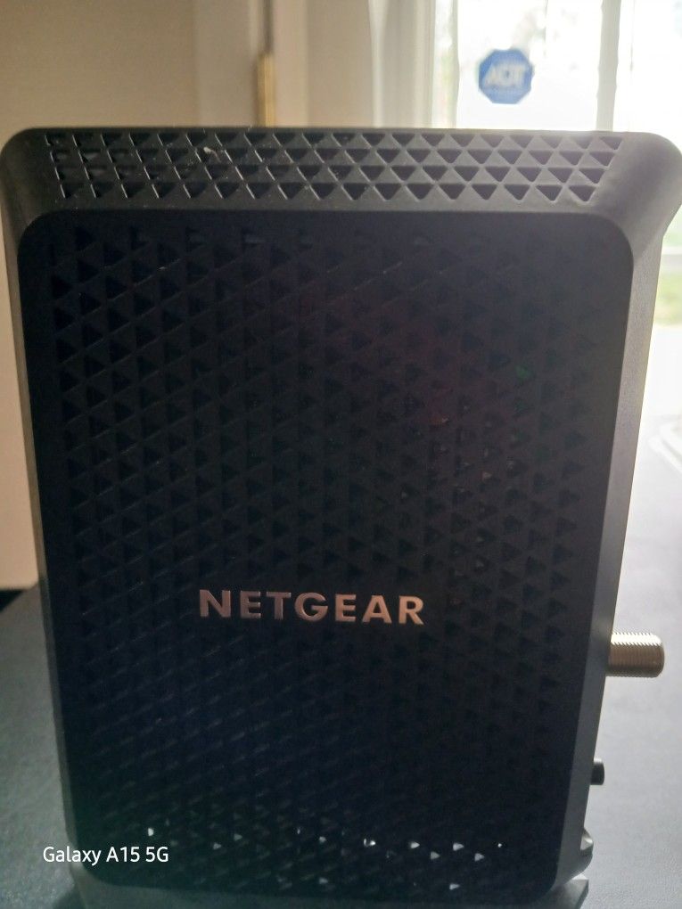 NETGEAR Gigabit Speed Cable Modem