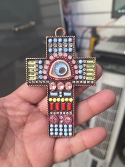 BOHEMIAN CROSS