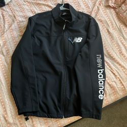 Men’s (L) New Balance Jacket 