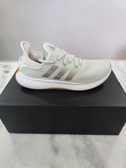 8W.      Adidas