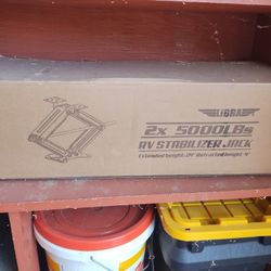 RV Stabilizer Jack