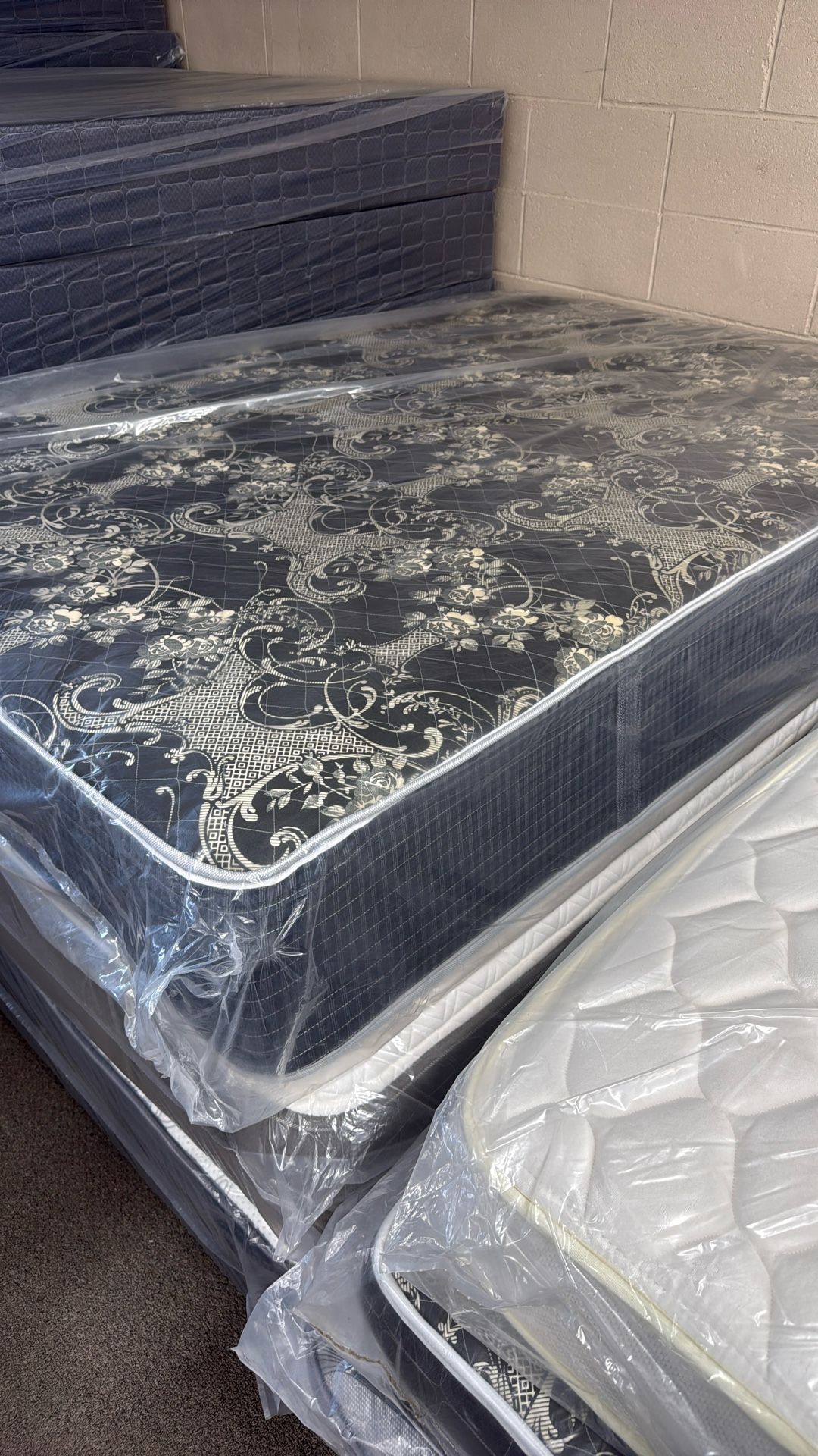 FULL MATTRESS ONLY HYBRID SPRING 