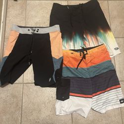 Men’s swim trunks size 27