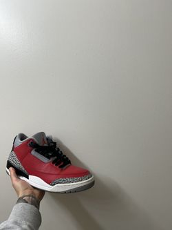 Jordan 3 Unite (Size 10.5)