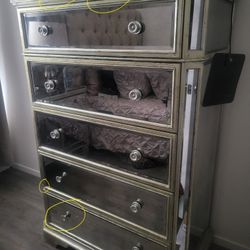 Z Gallerie Borghese 5 Drawer Chest and Mirrored Nightstand 