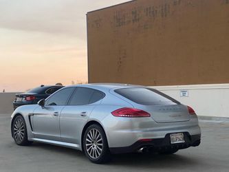 2015 Porsche Panamera