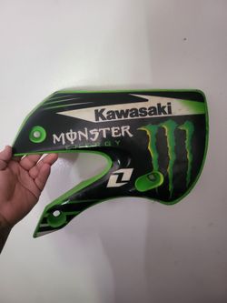 Monster Helmet Decor  7×13" $15