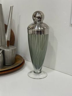 Vintage Pier 1 Imports Art Deco Gray Swirl Glass Footed Cocktail Shaker 10½"
