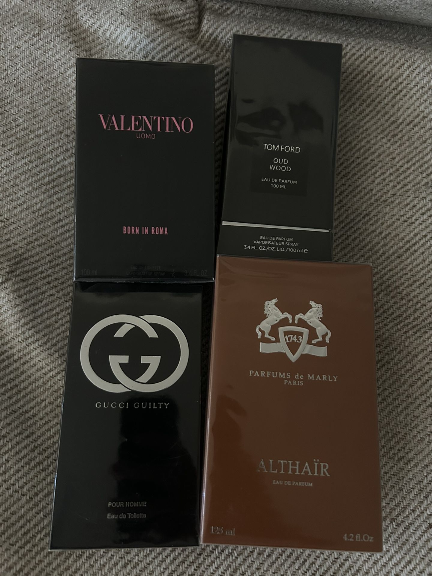 Colognes READ BIO!! LEE DESCRIPTION