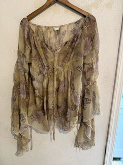 Floral Aria Blouse Can Fit Sz16