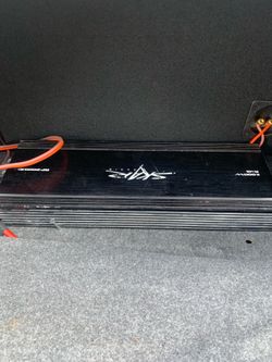 Skar Audio 2000w Amp
