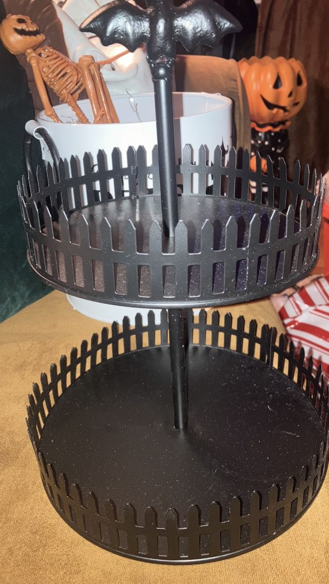 Bat Tier Tray
