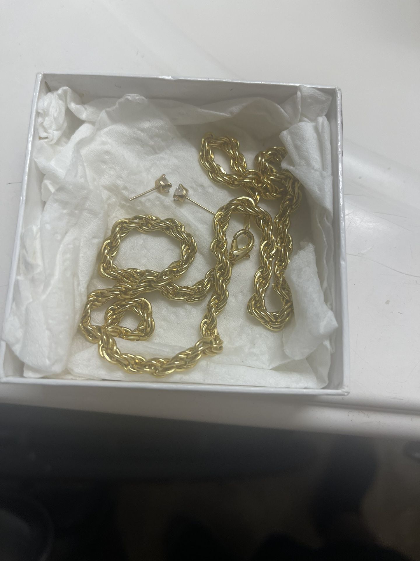 Gold Chain And Diamond Earrings 