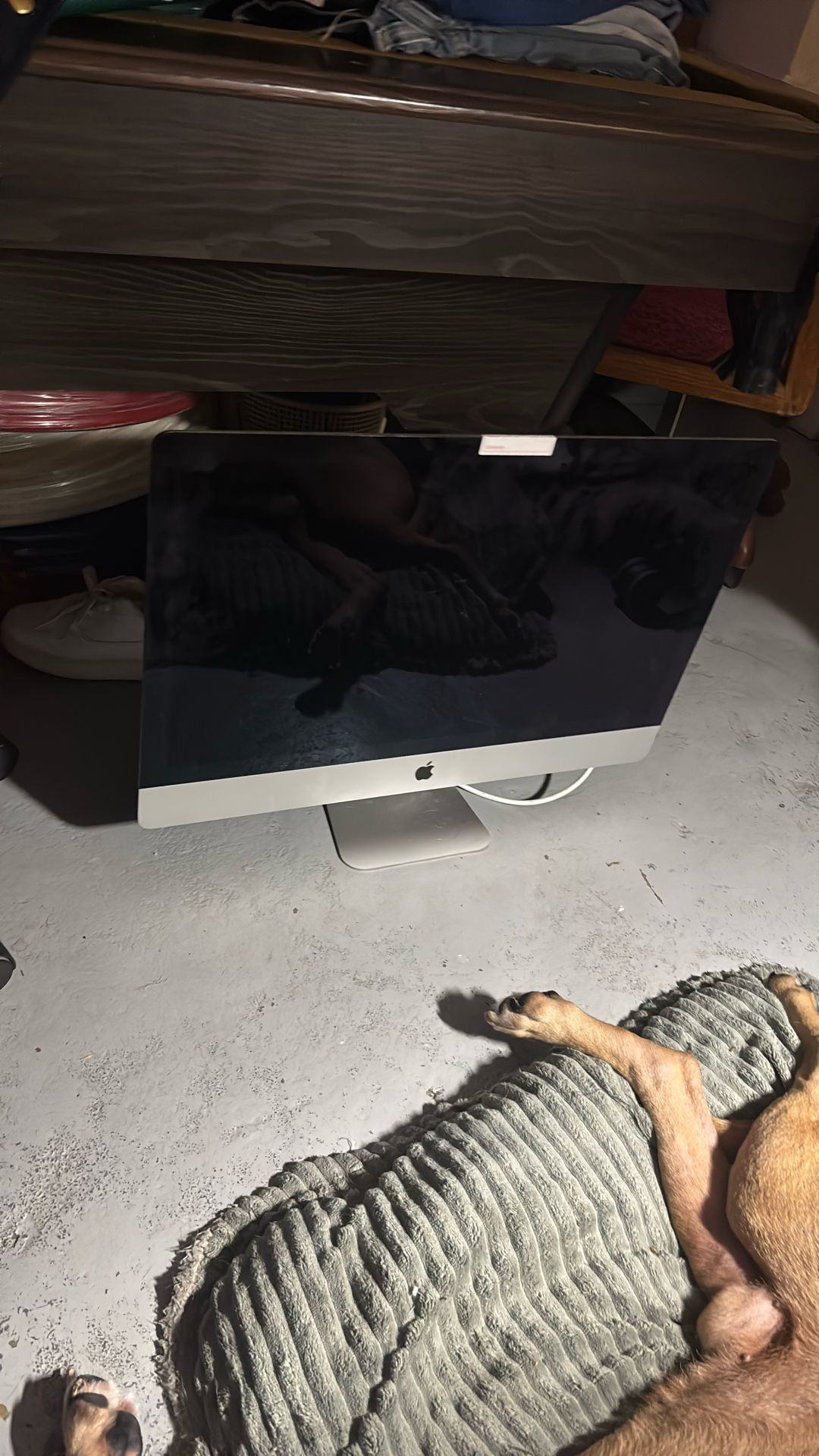 I Mac Fully Loaded Great But Perfect Condition