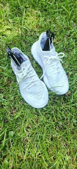 Avia Women's White Mixed Knit Athletic Sneakers