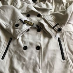 Brand New Women’s Coat Size 3XL $30