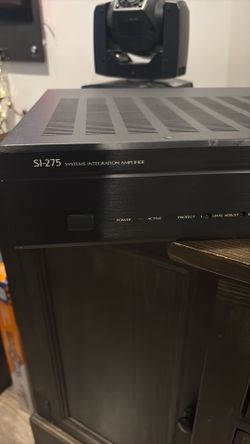 SI 275 systems integration amplifier