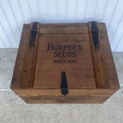Antique Burpee Seeds Box —- PA Origin 