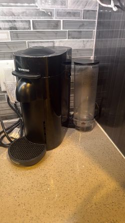 Nepresso coffee maker