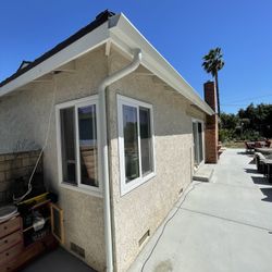 Seamless Rain Gutters