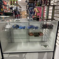 Glass Display Case/Cabinet