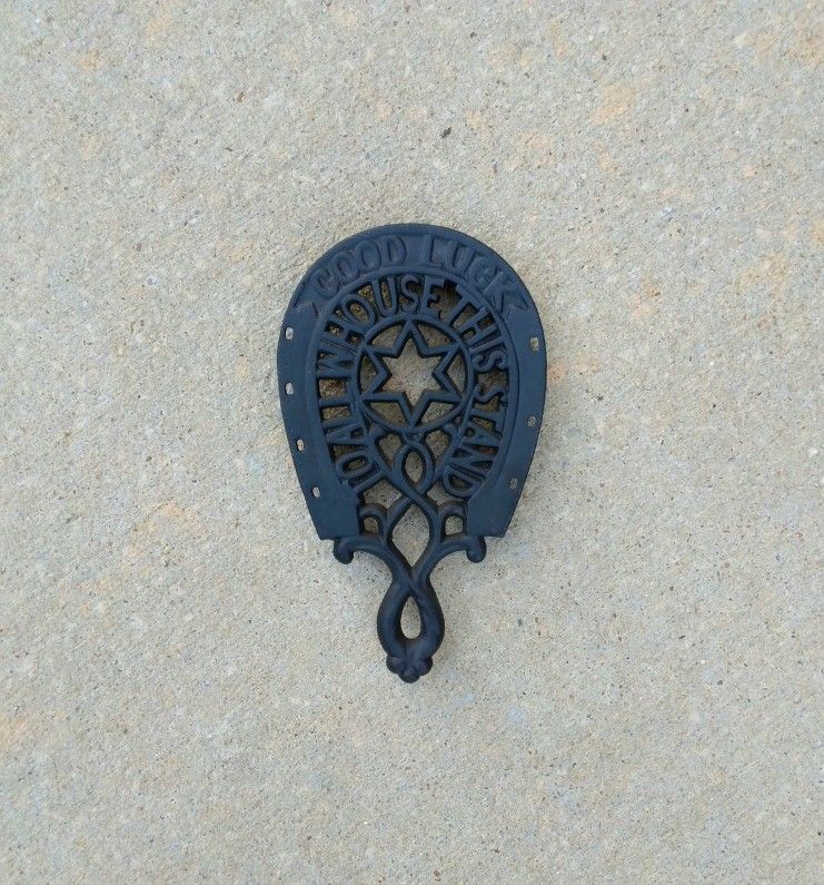 Vintage Wilton Cast Metal Horseshoe Trivet