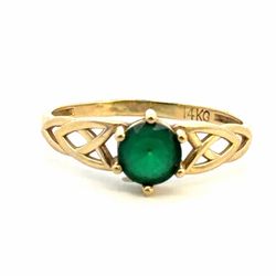 Woman’s Ladies 14k Yellow Gold Green Stone Celtic Detail Ring Size 11 GP3133442