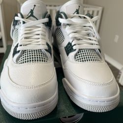 Jordan Retro 4 