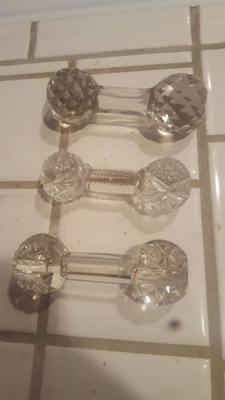 3 Crystal barbells