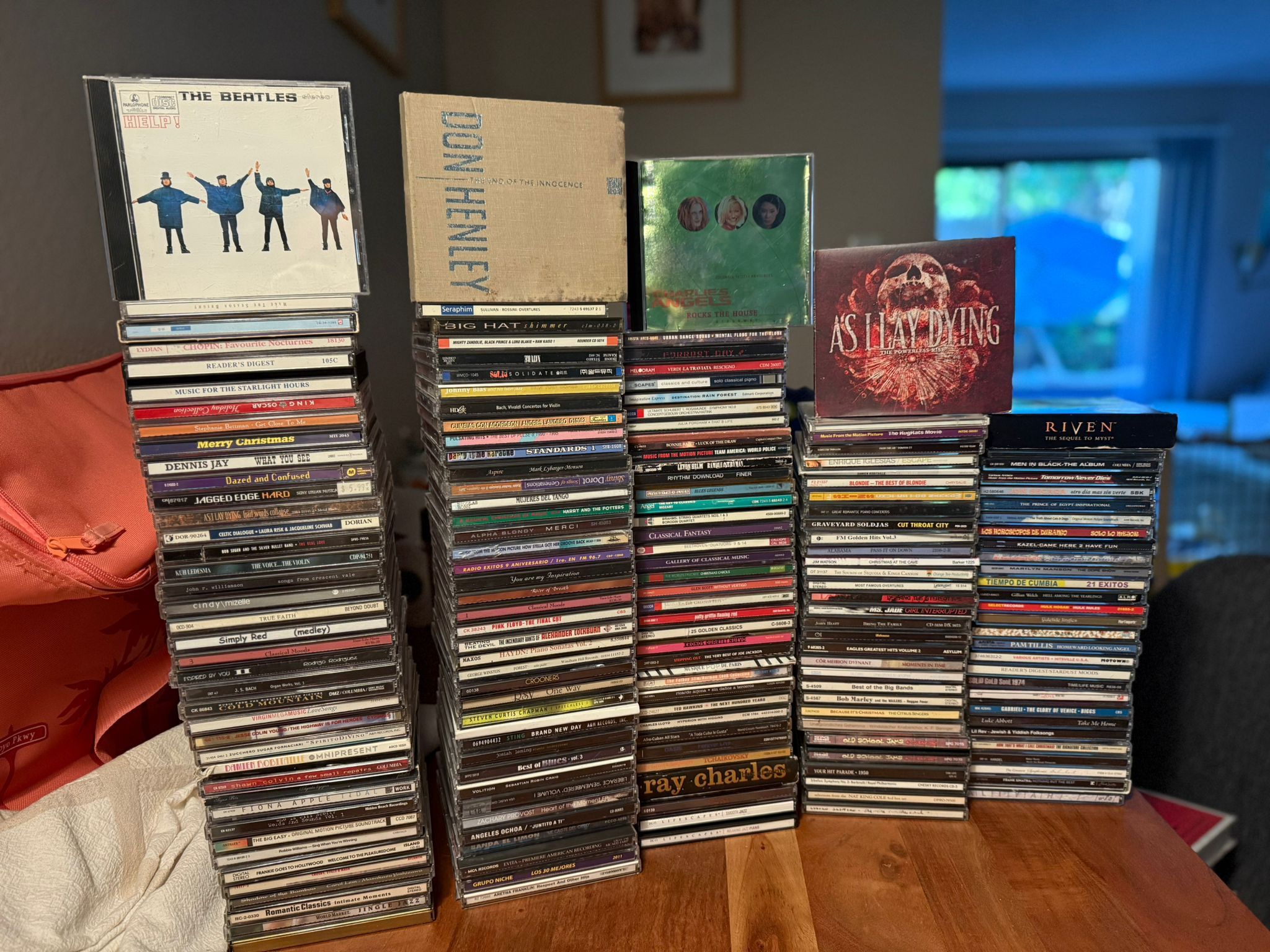 Huge Lot of 150+ CDs β The Beatles, Ray Charles, Fiona Apple, Marilyn Manson & More β AS IS β No Separations