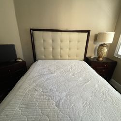 Four Piece Bedroom Set.