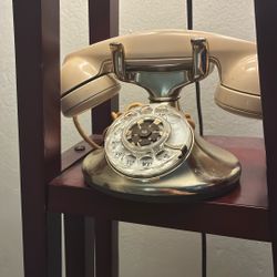 Antique Phone Western Electric