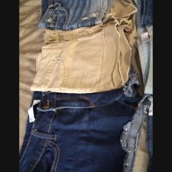 Shorts. 8 Pieces  Size 7 