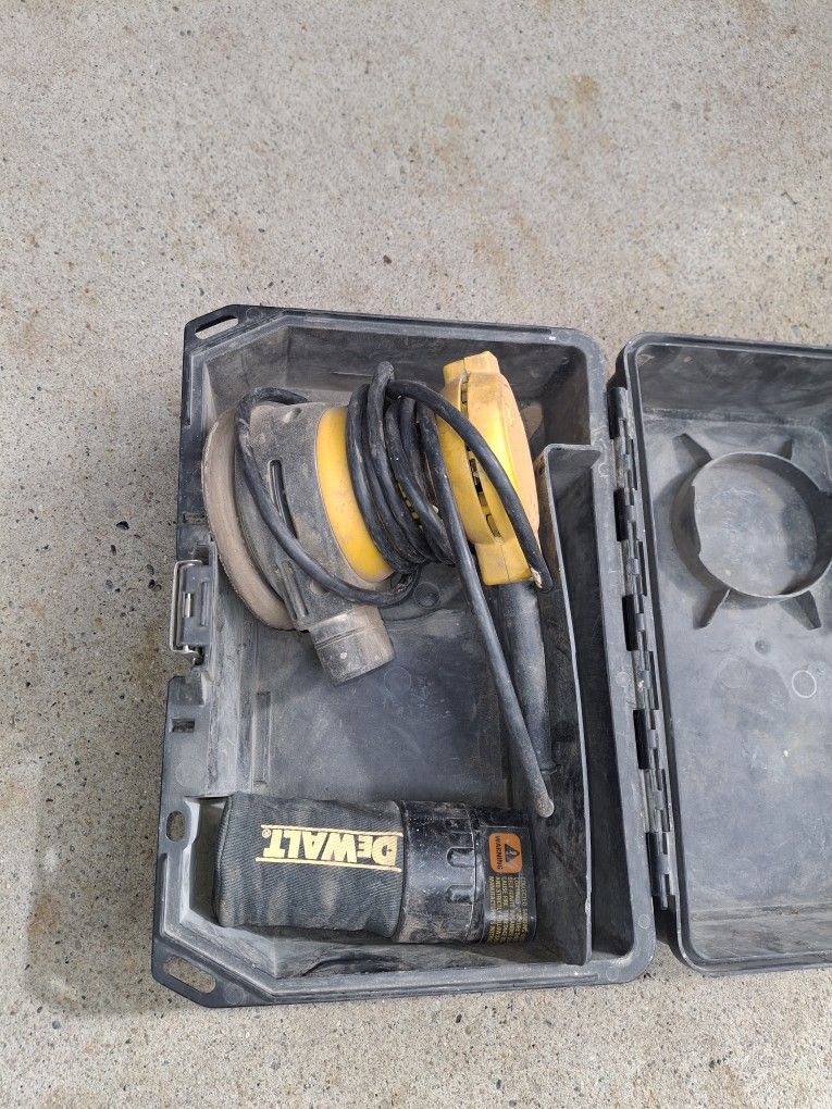 Dewalt Sander