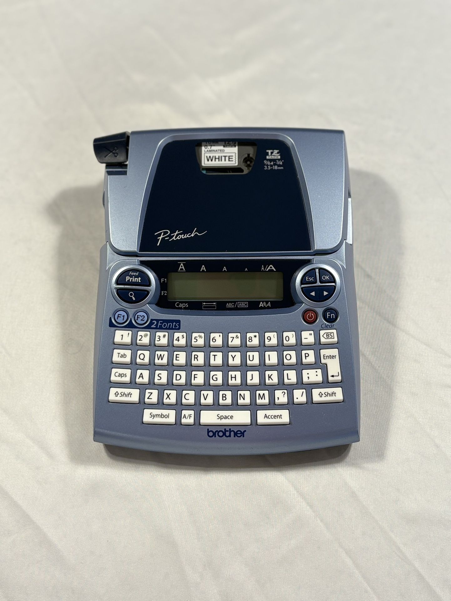 Brother P-Touch PT-1880 Label Maker Printer Battery Operated Tested Works Good