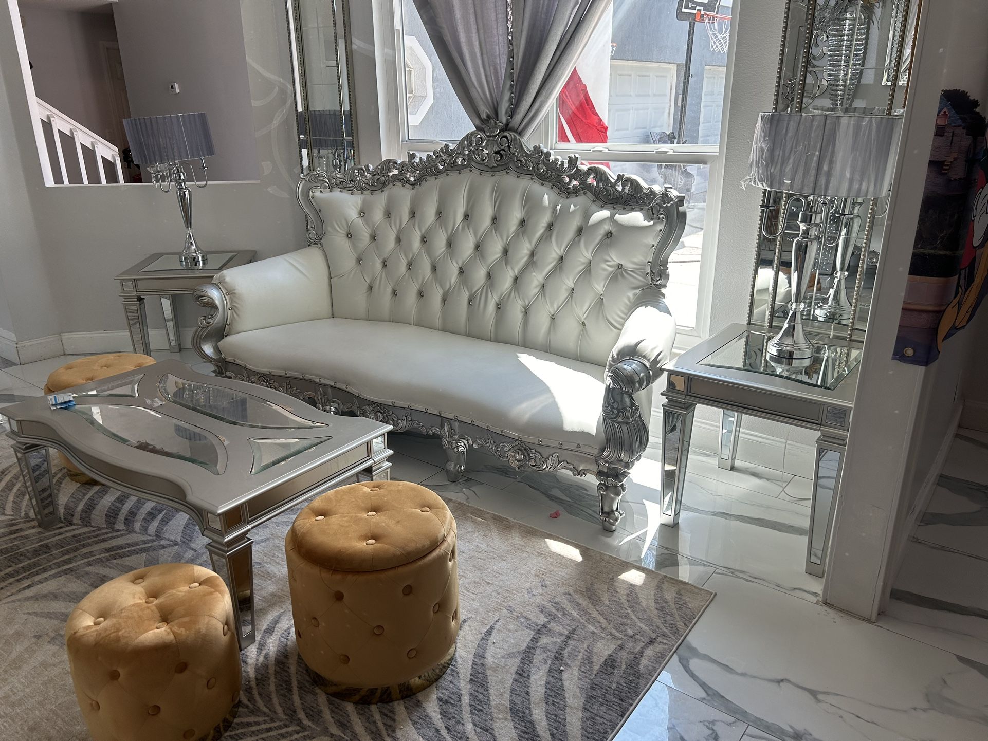 Front room set. Couches.