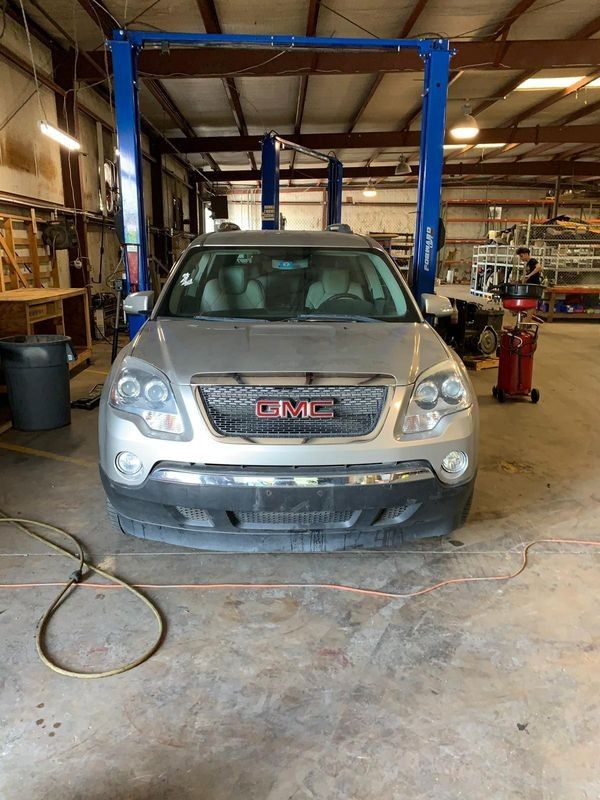 2008 GMC Acadia 2007 2008 2009 2010 2011 2012 Door Hood Bumper Fender