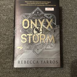 Onyx Storm (Target Collectors Edition)