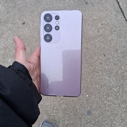 SELLING PHONE