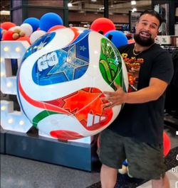 Viral Giant Adidas FIFA World Cup 26 Trionda JUMBO Soccer Ball (JD8024)