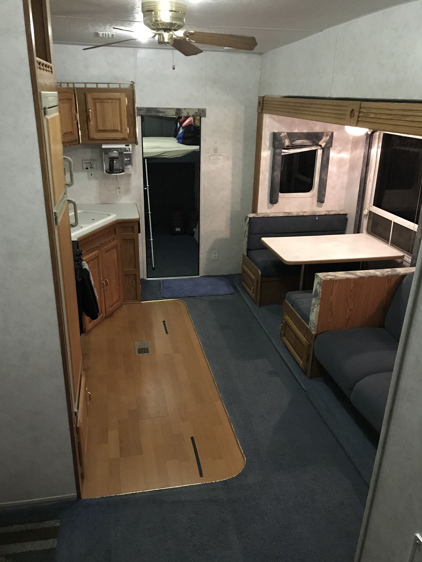 2003 Forest River Salem sport 5th wheel toy hauler for Sale in Acton, CA OfferUp